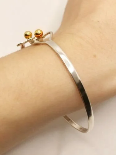 Tiffany & Co. 18KYG & Sterling Silver Double Heart Cuff 6.25